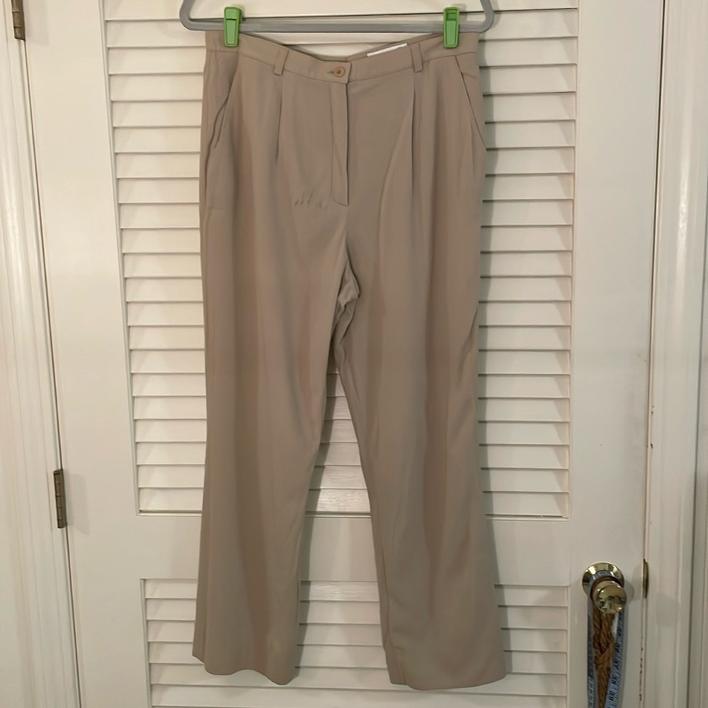 Escada Tan Wool Single Button Lightweight Trousers